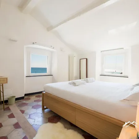 Διαμέρισμα 1min | Sea View| 2br| A/c| By Tilo Γένοβα