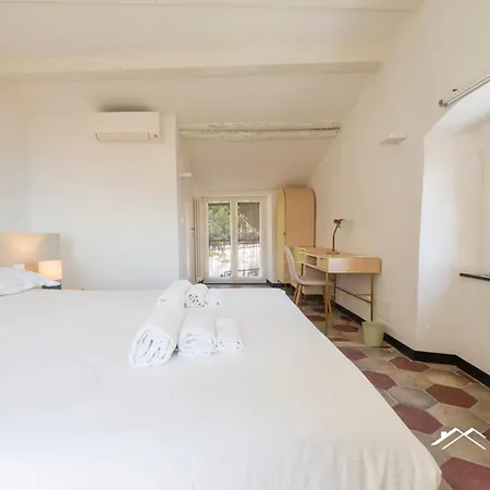 דירה 1min | Sea View| 2br| A/c| By Tilo *
