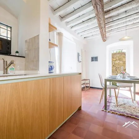 1min | Sea View| 2br| A/c| By Tilo דירה ג'נובה