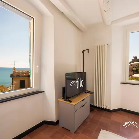 דירה 1min | Sea View| 2br| A/c| By Tilo